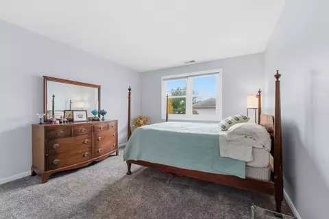 200 Lambert Ter #2, Chicopee, MA 01020 photo 17