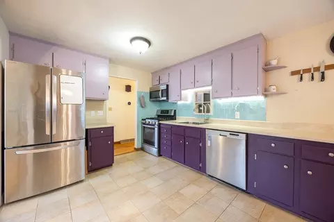 2 Skyline Dr, Franklin, MA 02038 photo 5
