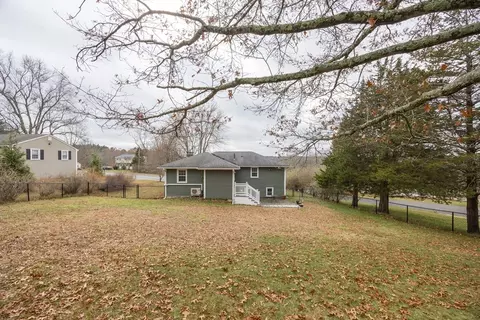 2 Skyline Dr, Franklin, MA 02038 photo 30