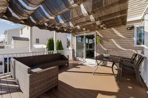20 Reeves St, Fall River, MA 02721 photo 36
