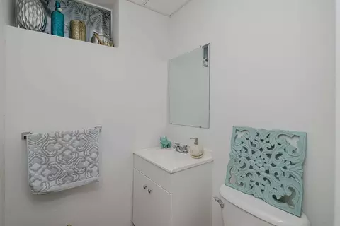 20 Reeves St, Fall River, MA 02721 photo 34