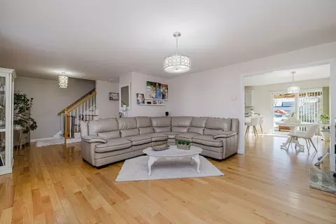 20 Reeves St, Fall River, MA 02721 photo 10