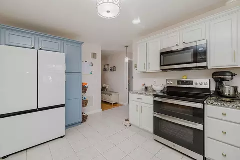 20 Reeves St, Fall River, MA 02721 photo 17