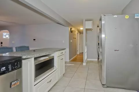 Kitchen - 37 Middlebrook Dr, Springfield, MA 01129 photo 1 of 5