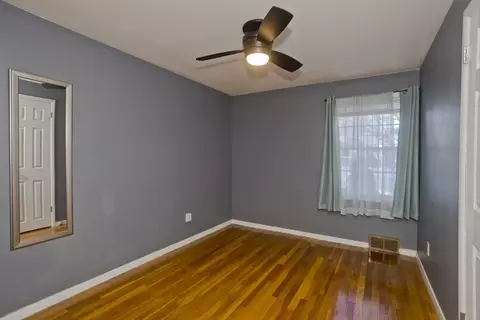 Bedroom - 37 Middlebrook Dr, Springfield, MA 01129 photo 1 of 9