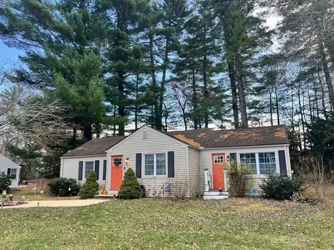 Exterior - 37 Middlebrook Dr, Springfield, MA 01129 photo 2 of 5