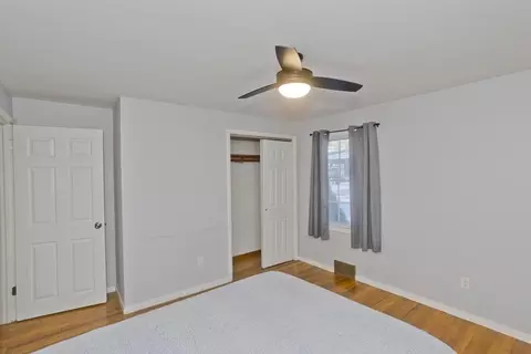 Bedroom - 37 Middlebrook Dr, Springfield, MA 01129 photo 5 of 9