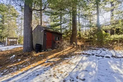 Exterior - 37 Middlebrook Dr, Springfield, MA 01129 photo 5 of 5