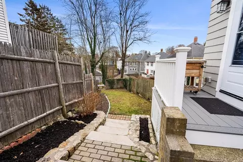 175 Lothrop St, Beverly, MA 01915 photo 30