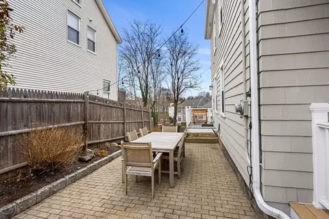 175 Lothrop St, Beverly, MA 01915 photo 29