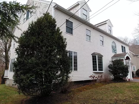 218 Lowell St, Lexington, MA 02420