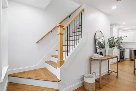 17 Prospect St, Maynard, MA 01754 photo 4