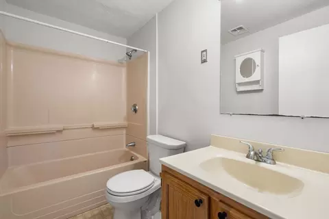 Bath - 390 Great Rd #A2, Acton, MA 01720 photo 1 of 1