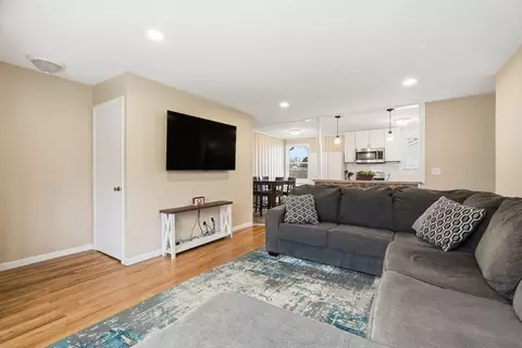 30 Jerilis Dr, Springfield, MA 01119 photo 10