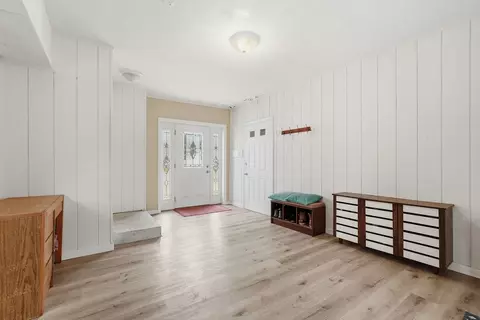 30 Jerilis Dr, Springfield, MA 01119 photo 8
