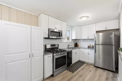30 Jerilis Dr, Springfield, MA 01119 photo 16