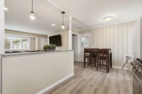 30 Jerilis Dr, Springfield, MA 01119 photo 17