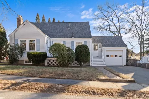 20 Rosedale Rd, Watertown, MA 02472