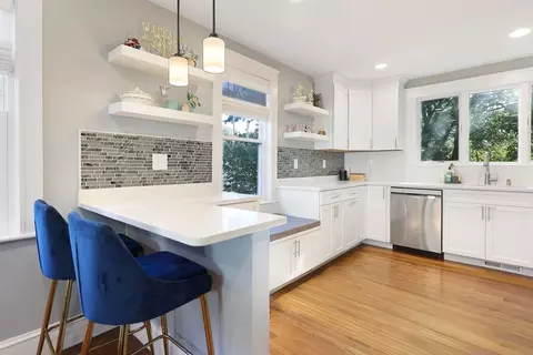 15 Whitman Rd, Medford, MA 02155
