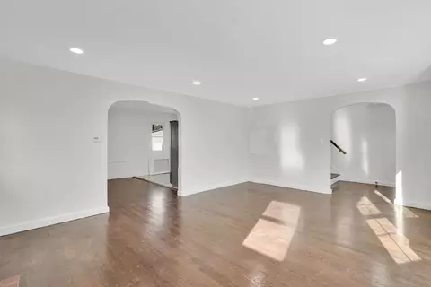 100 Abbott St, Springfield, MA 01118 photo 13