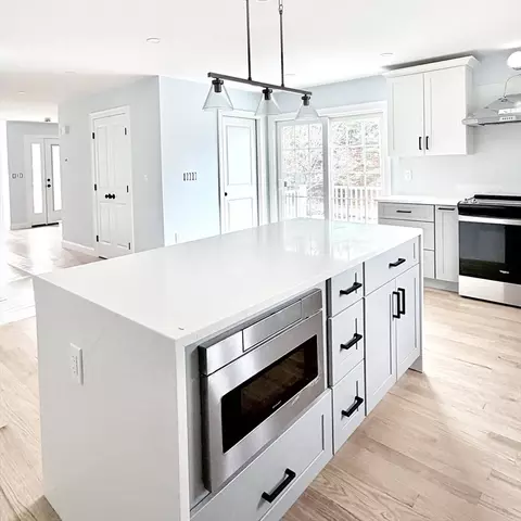 580 Broad St #1, Bridgewater, MA 02324