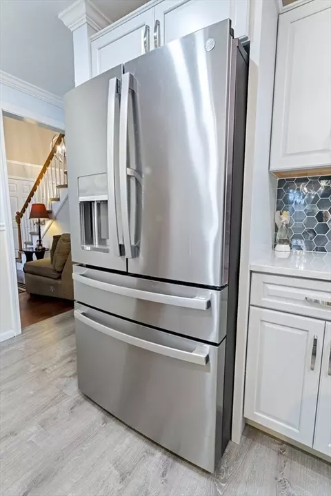 Kitchen - 7 Millers Way #C, Sutton, MA 01590 photo 2 of 3