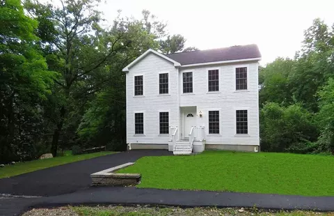 3 Sunnyside Ave, Wellesley, MA 02482