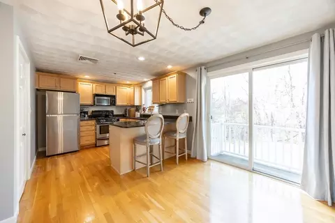 11 Endicott # A, Peabody, MA 01960 photo 8