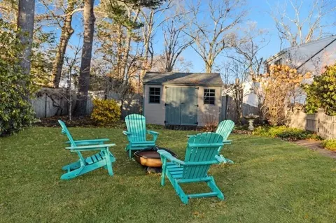 Exterior - 12 Hoover Rd, Hingham, MA 02043 photo 7 of 8