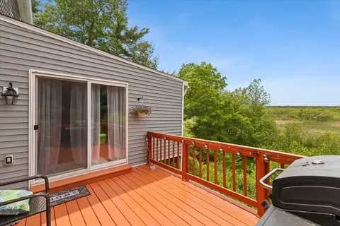 19 Station St, Wareham, MA 02571 photo 4