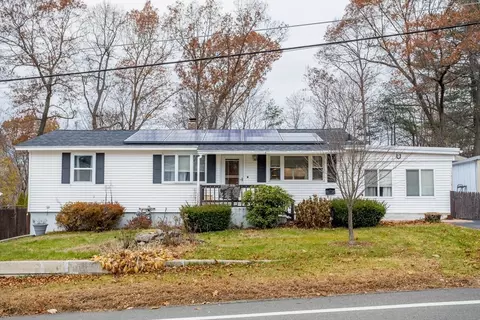 104 Sylvan Ave, Leominster, MA 01453