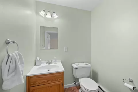 Bath - 23 Orono, Worcester, MA 01606 photo 2 of 2
