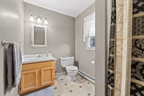 Bath - 23 Orono, Worcester, MA 01606 photo 1 of 2