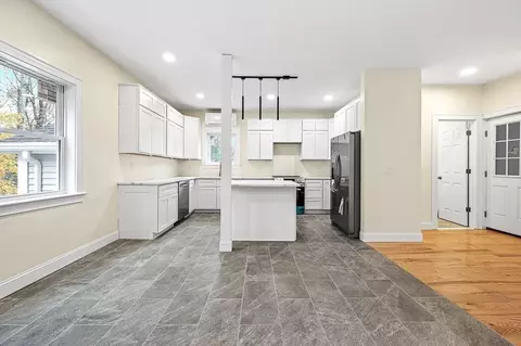 10 Beale St, Worcester, MA 01606 photo 11