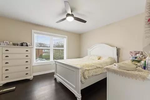 302 Oak Grove Ave, Fall River, MA 02723 photo 15