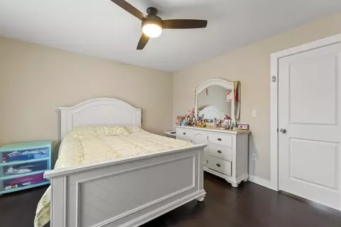302 Oak Grove Ave, Fall River, MA 02723 photo 18