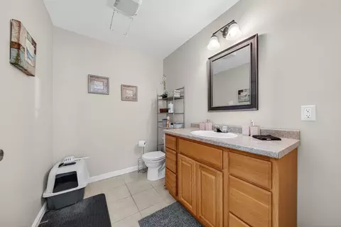 321 King St, Fall River, MA 02724 photo 15
