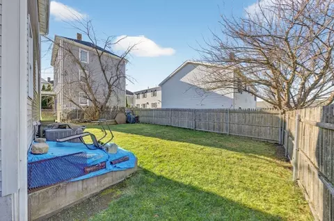 321 King St, Fall River, MA 02724 photo 32
