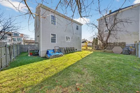 321 King St, Fall River, MA 02724 photo 30