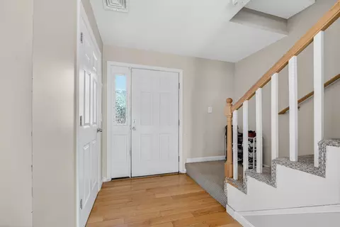 321 King St, Fall River, MA 02724 photo 6