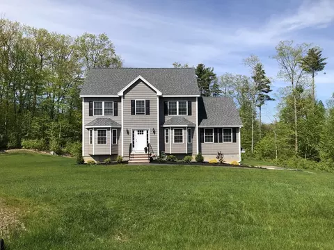 8 Sherman Dr, Raymond, NH 03077 - Movoto