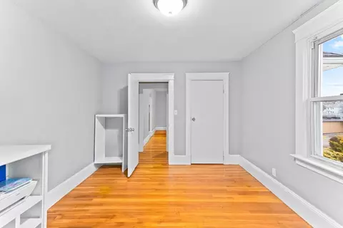 1039 S Main St, Fall River, MA 02724 photo 9