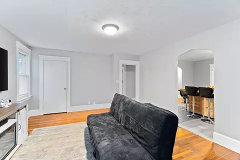 1039 S Main St, Fall River, MA 02724 photo 7
