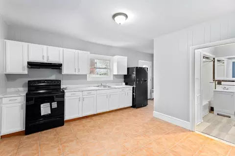 1039 S Main St, Fall River, MA 02724 photo 15