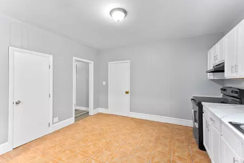 1039 S Main St, Fall River, MA 02724 photo 22