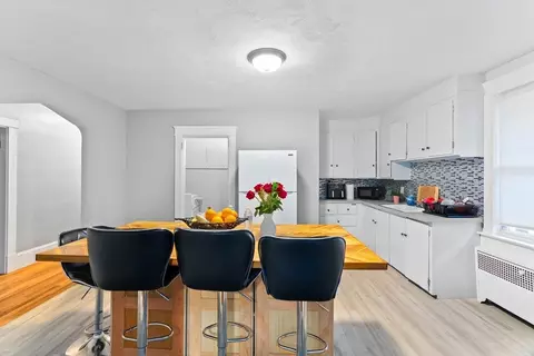 1039 S Main St, Fall River, MA 02724 photo 5