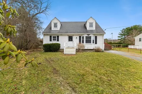 11 Claire Ter, Taunton, MA 02718