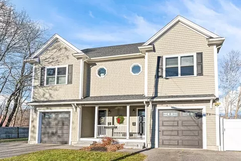 95 Irving St #95, Winchester, MA 01890