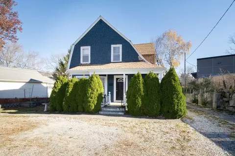972 Liberty St, Braintree, MA 02184