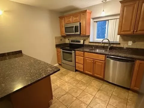 5455 N Main St #12A, Fall River, MA 02720 photo 5